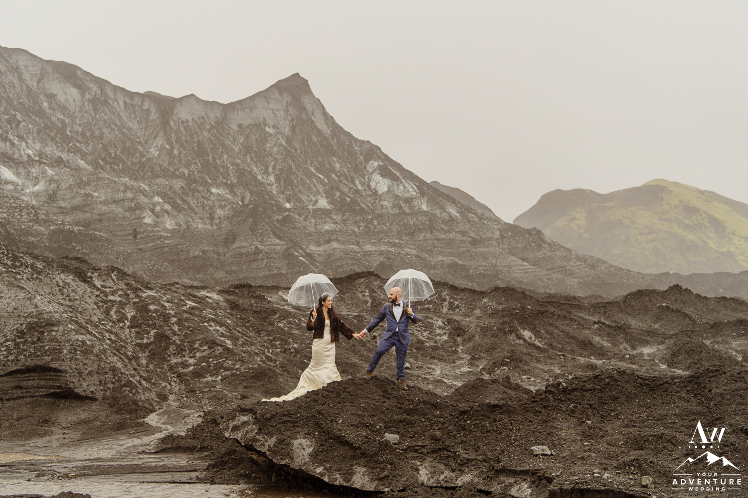 iceland-wedding-photography-glacier-wedding-your-adventure-wedding