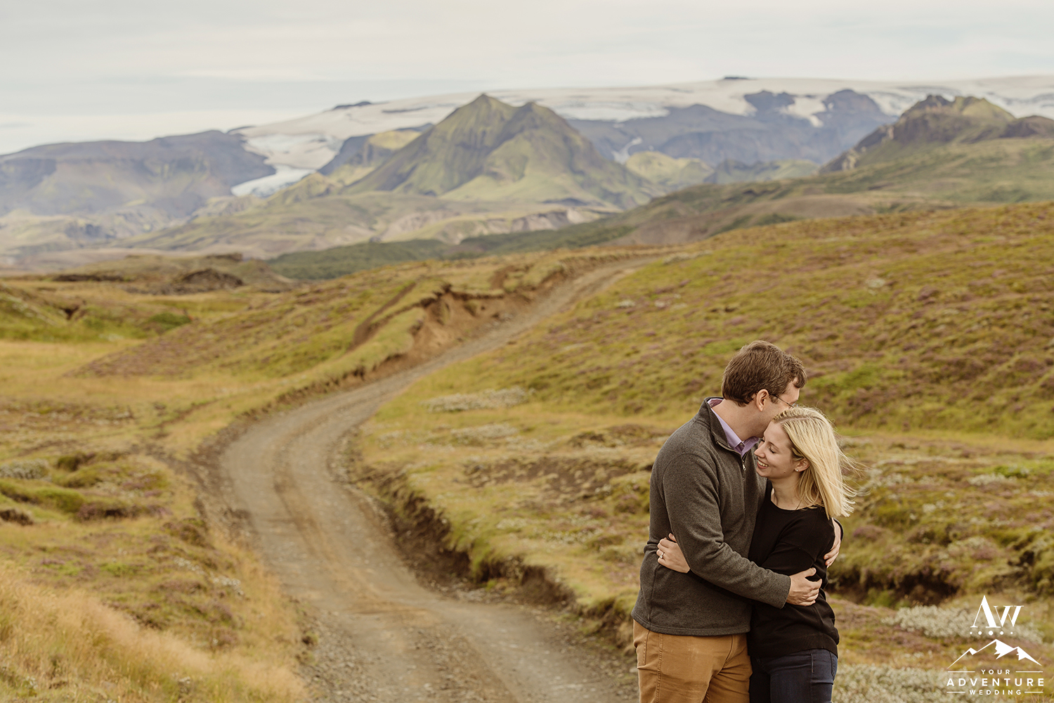 intimate-iceland-engagement-session