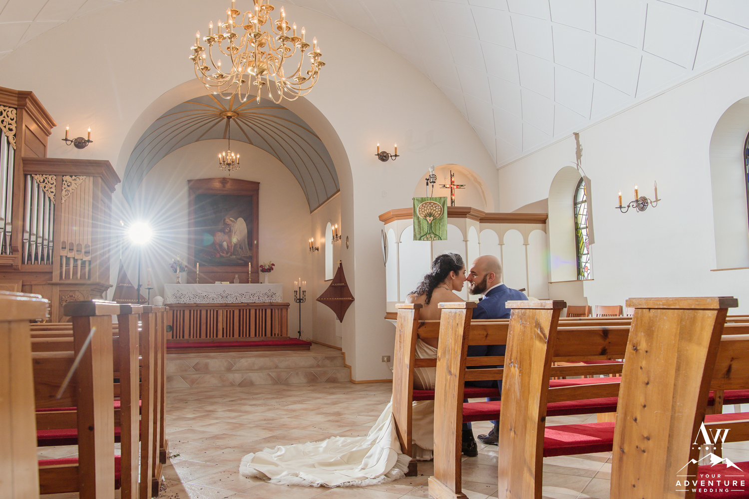 vik-iceland-church-wedding