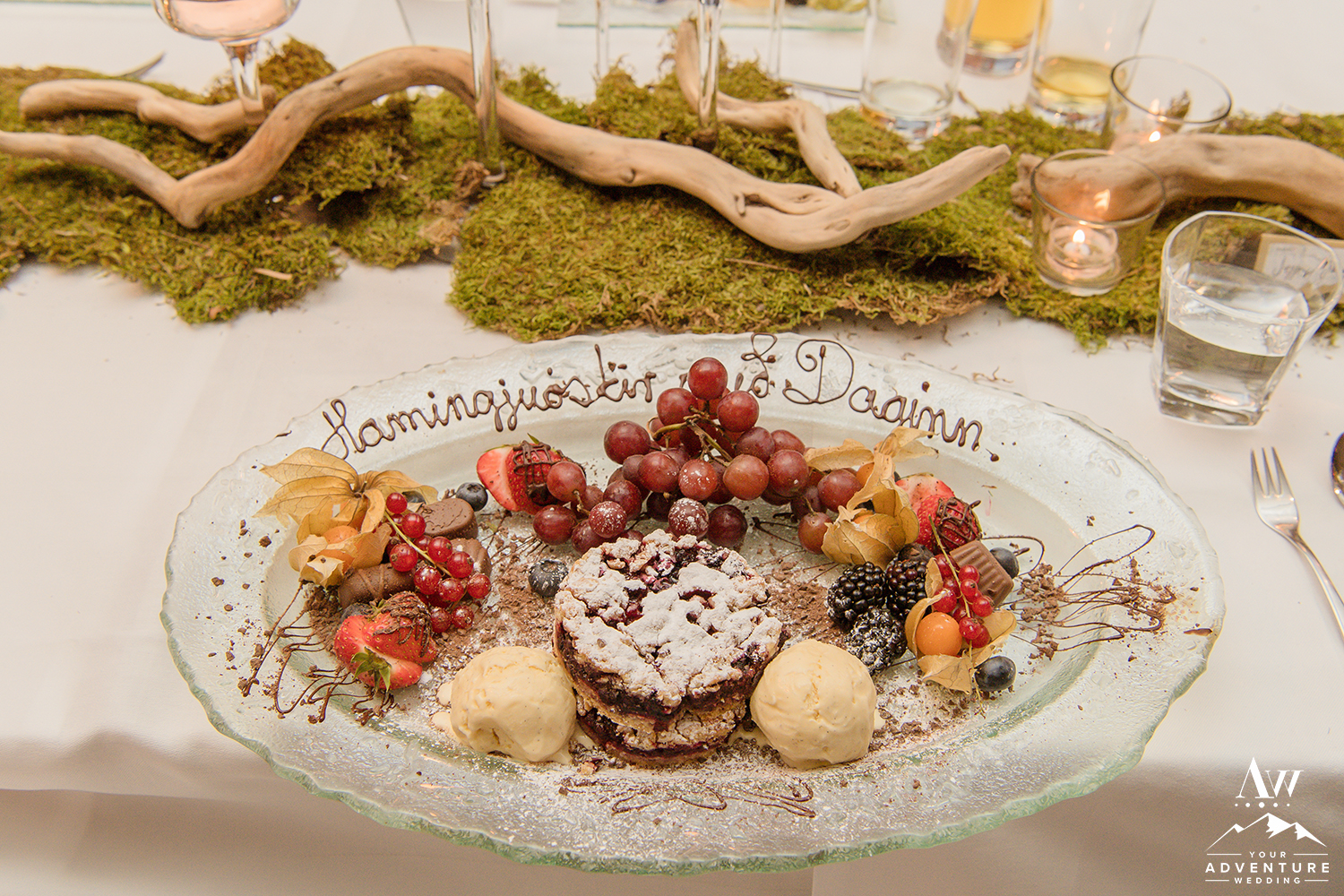 iceland-wedding-dessert-your-adventure-wedding