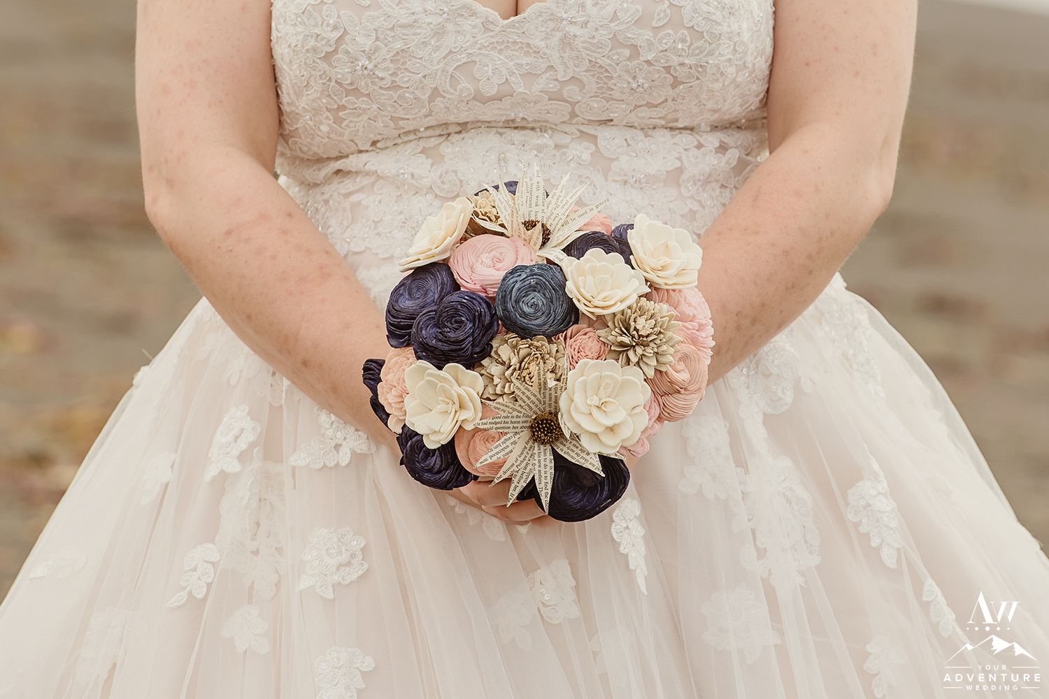iceland-wedding-paper-bouquet
