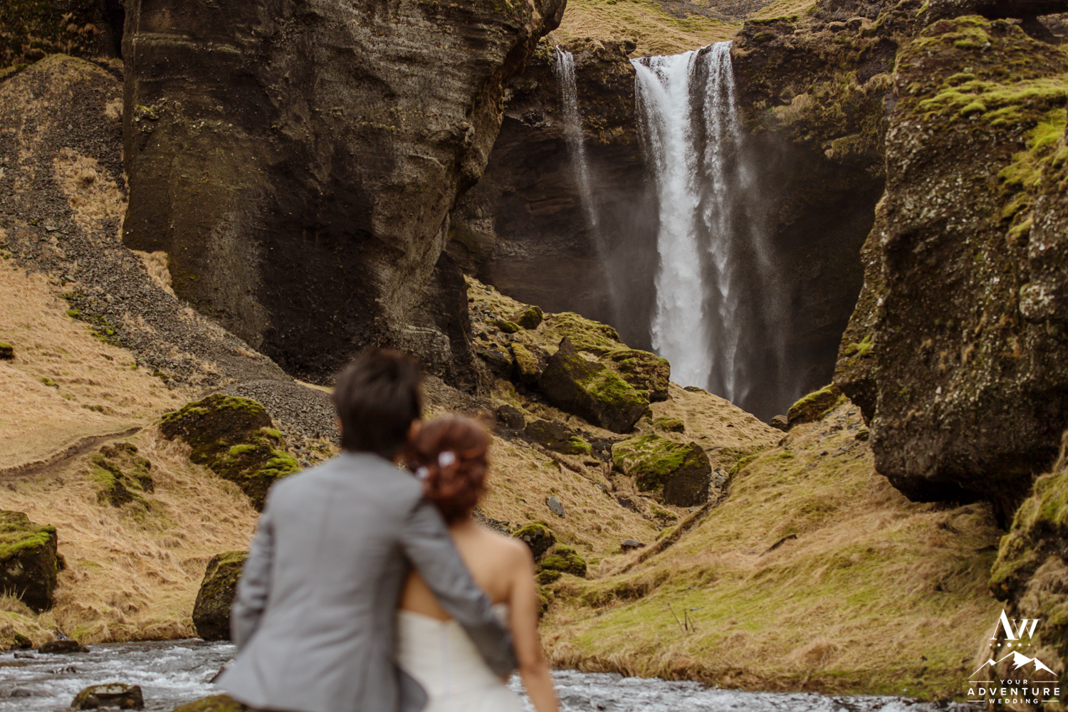 Iceland Wedding Photos - Iceland Elopement Planner-11