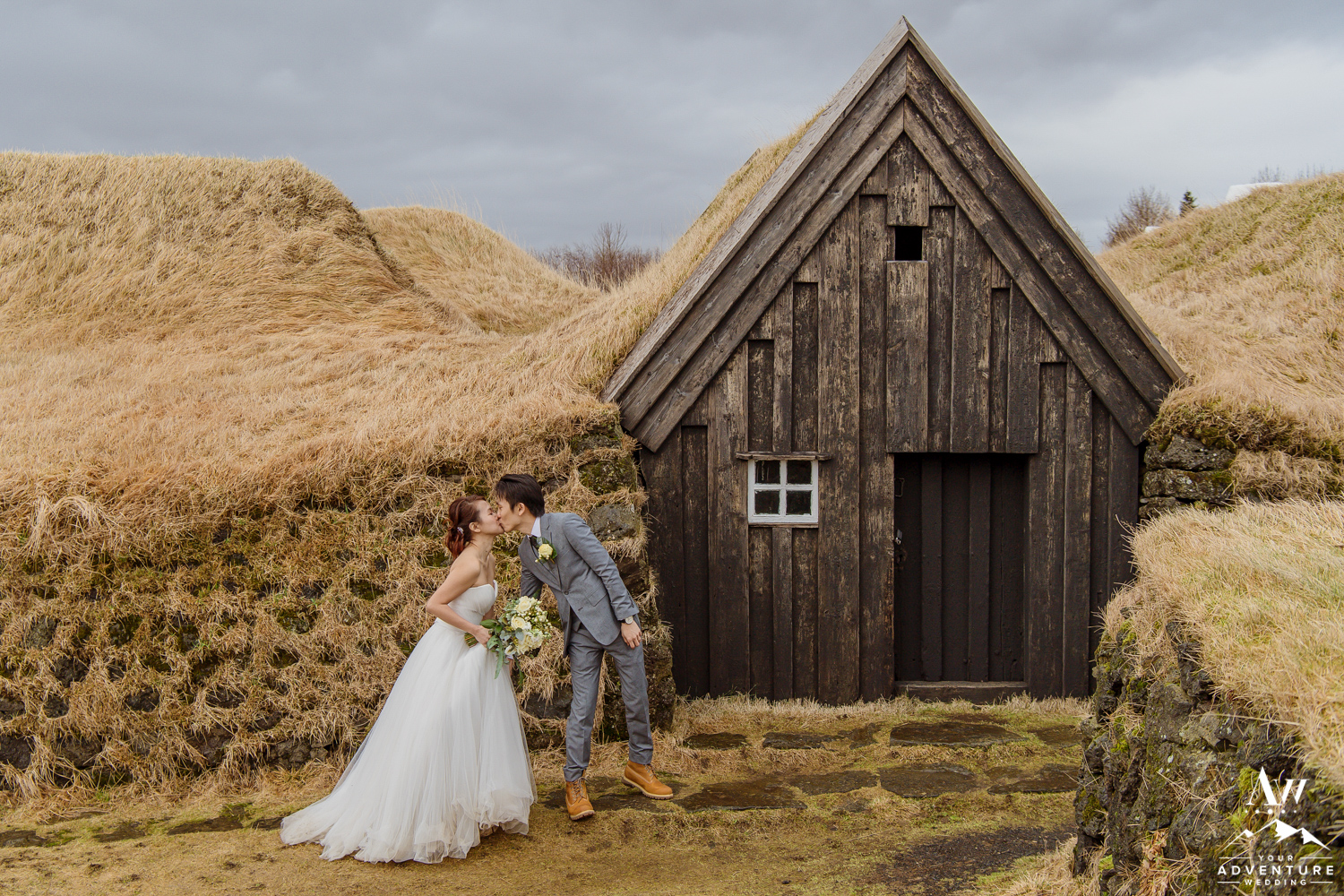 Iceland Wedding Photos - Iceland Elopement Planner-35