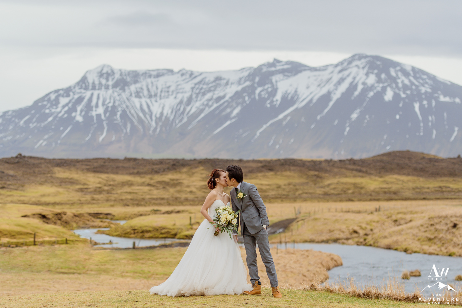Iceland Wedding Photos - Iceland Elopement Planner-40