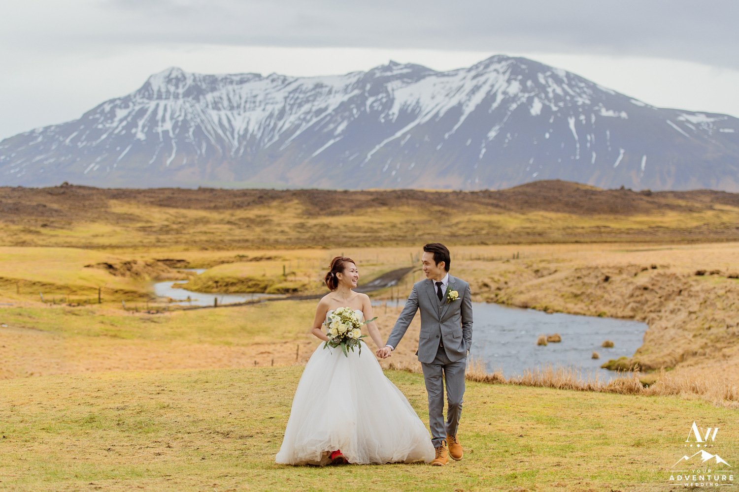 Iceland Wedding Photos - Iceland Elopement Planner-43
